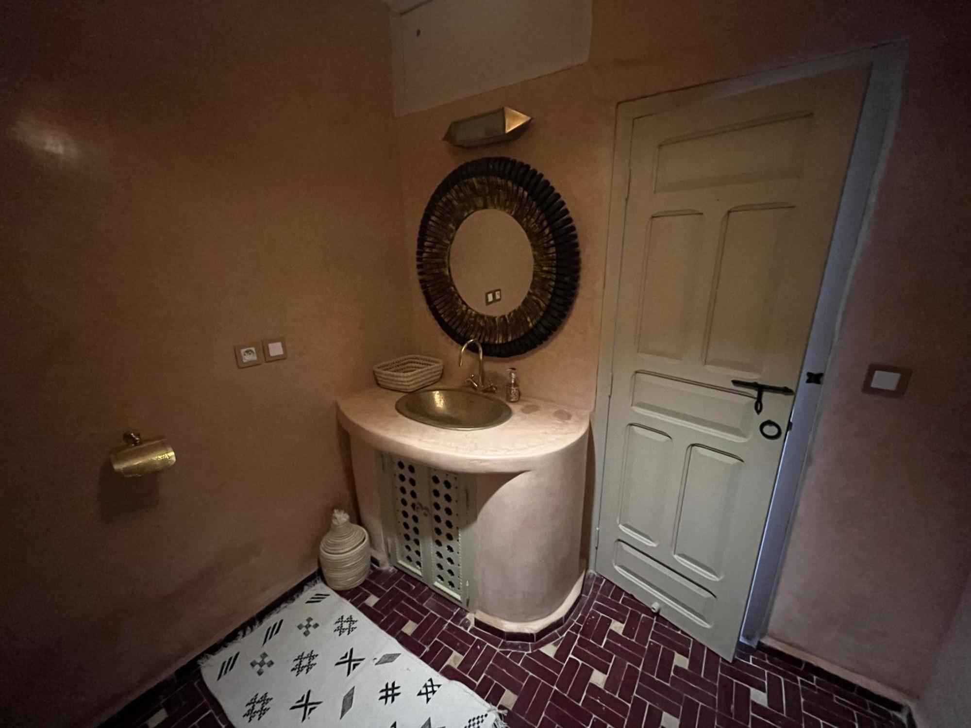 Guest house Ecila